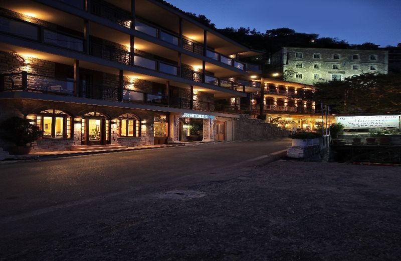 Kentrikon Hotel Лагадия Екстериор снимка
