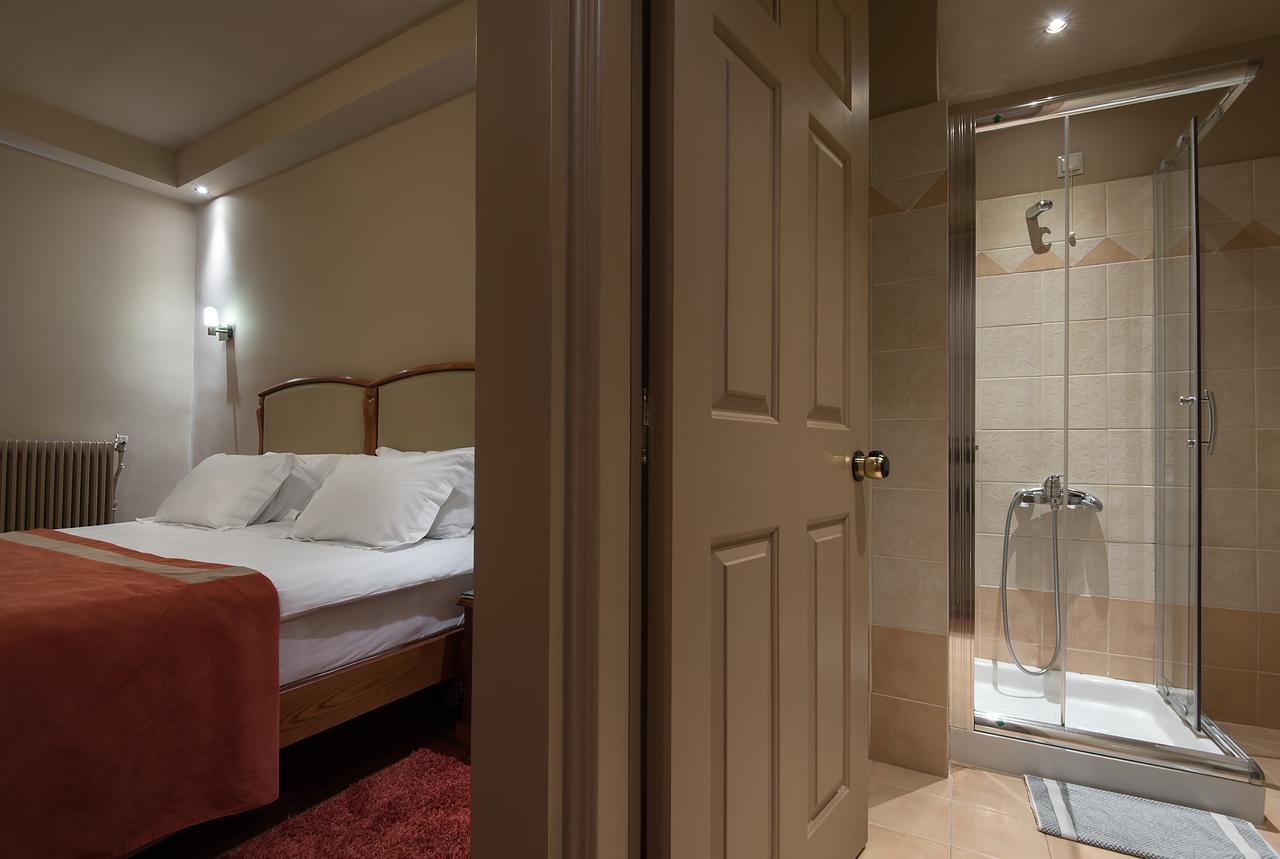 Kentrikon Hotel Лагадия Екстериор снимка