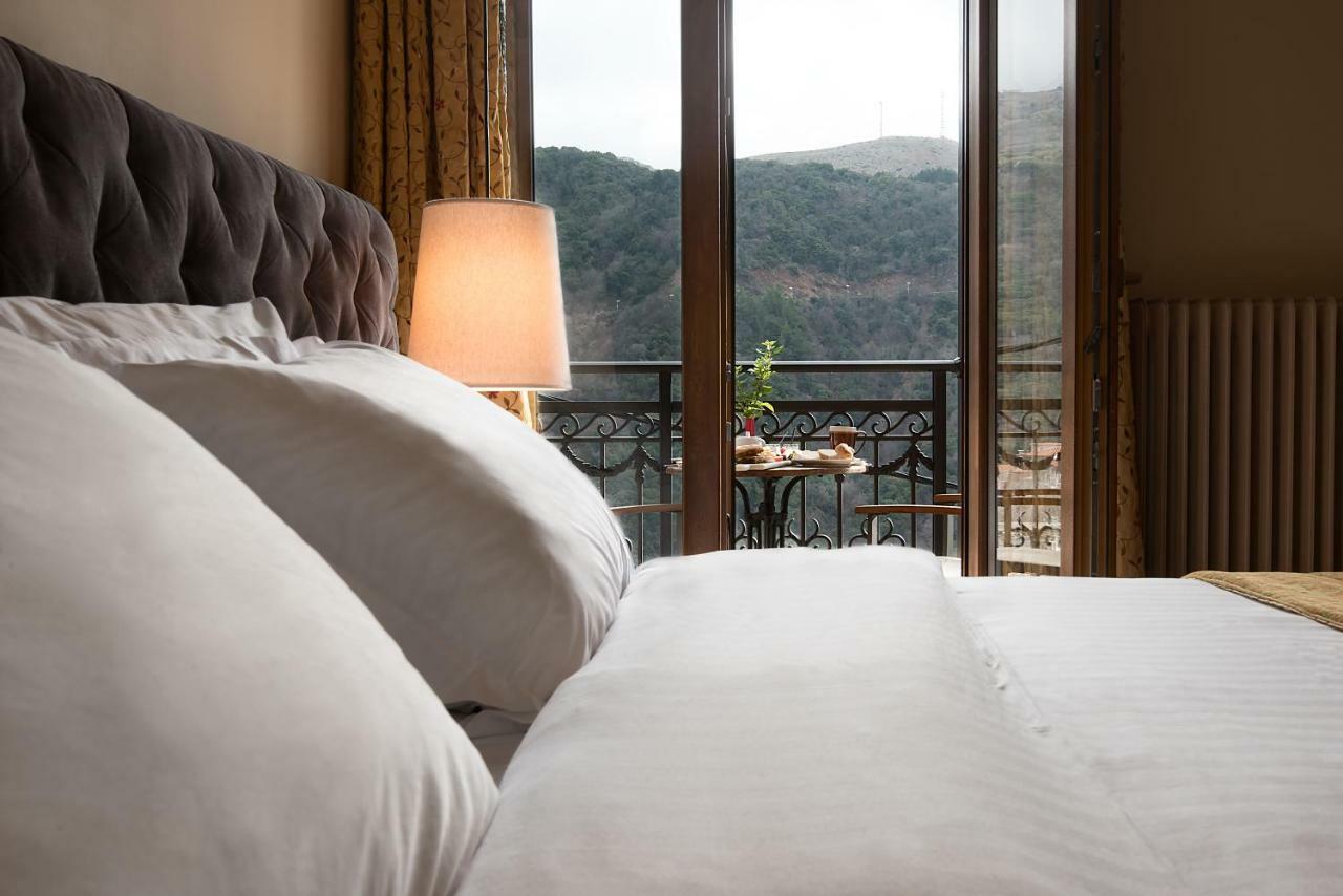Kentrikon Hotel Лагадия Екстериор снимка