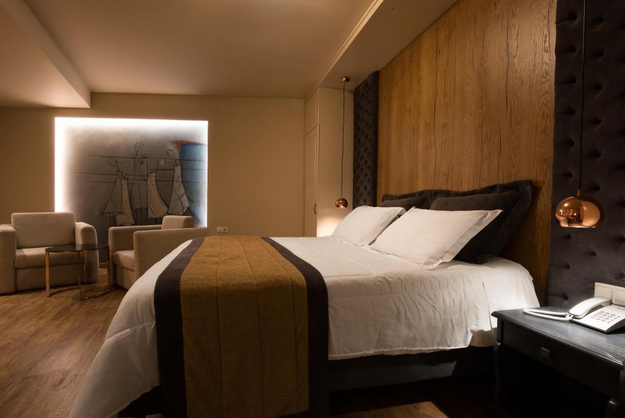 Kentrikon Hotel Лагадия Екстериор снимка