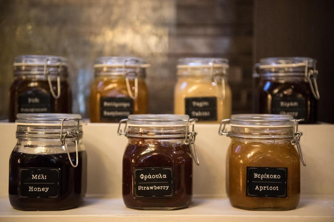 Kentrikon Hotel Лагадия Екстериор снимка