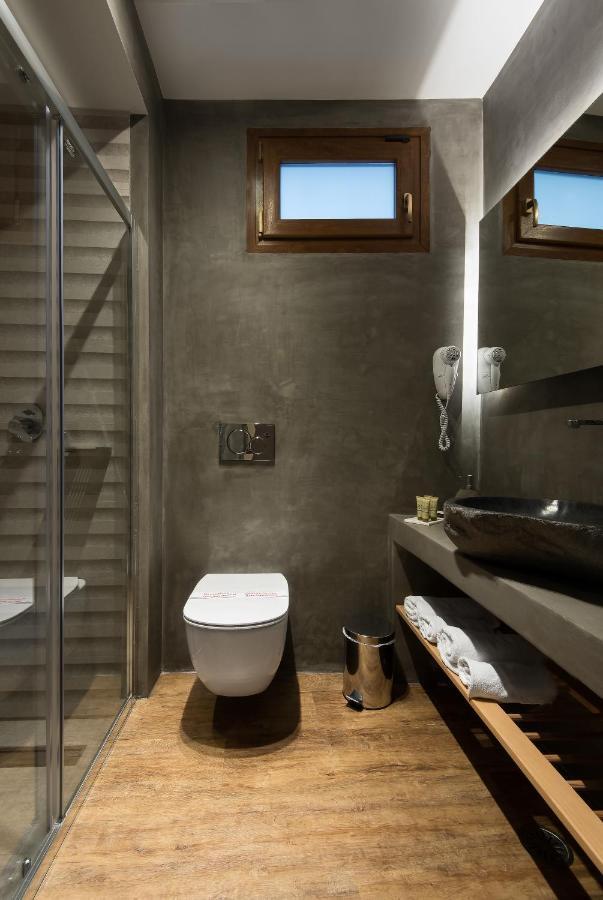 Kentrikon Hotel Лагадия Екстериор снимка